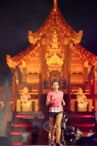 BIB: 185
                            <button type="button" onclick="openModal(22474347)" class="btn btn-primary btn-sm float-right btn-popup" data-toggle="modal" data-target=".modal-high-quality">
                        <i class="fas fa-shopping-cart"></i> Add to Cart
                    </button>
                                            <button type="button" onclick="isThisMe(22474347, true)" class="btn btn-success btn-sm float-right btn-popup btn-isme hidden" data-toggle="tooltip" data-placement="bottom" title="นี่คือรูปของคุณใช่ไหม คลิกที่นี่เพื่อเอาเข้าอัลบั้ม">
                        <i class="fas fa-plus"></i> Add to album
                    </button>
                    <button type="button" onclick="isThisMe(22474347, false)" class="btn btn-warning btn-sm float-right btn-popup btn-isnotme hidden">
                        <i class="fas fa-ban"></i> Remove from album
                    </button>